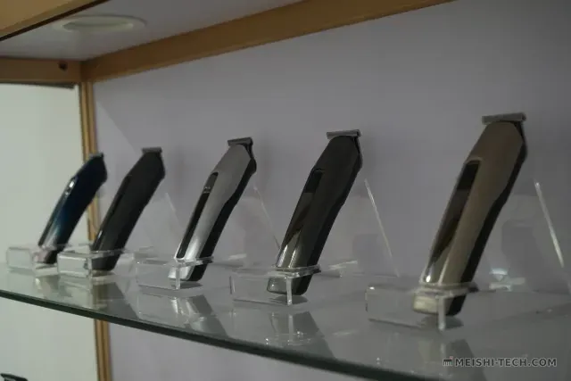 Hair Trimmer / Hair Clipper